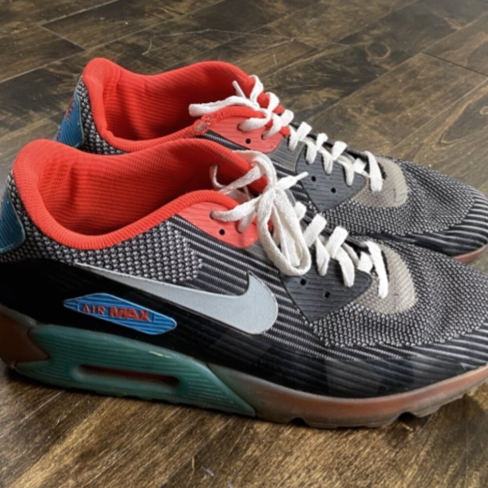 Nike Air Max 90s